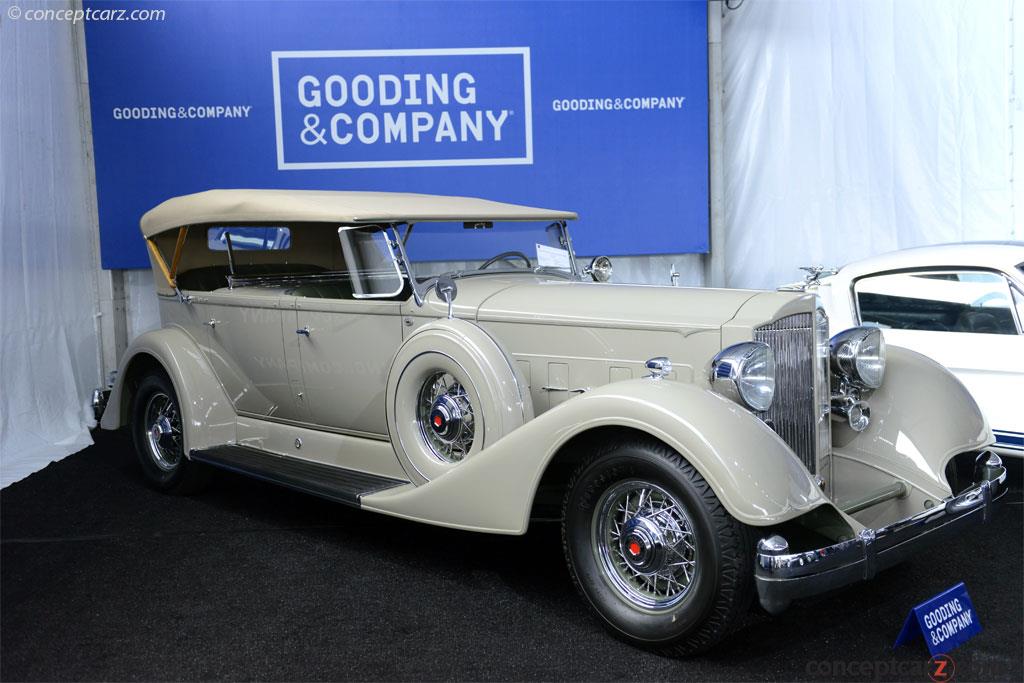 1934 Packard 1104 Super Eight