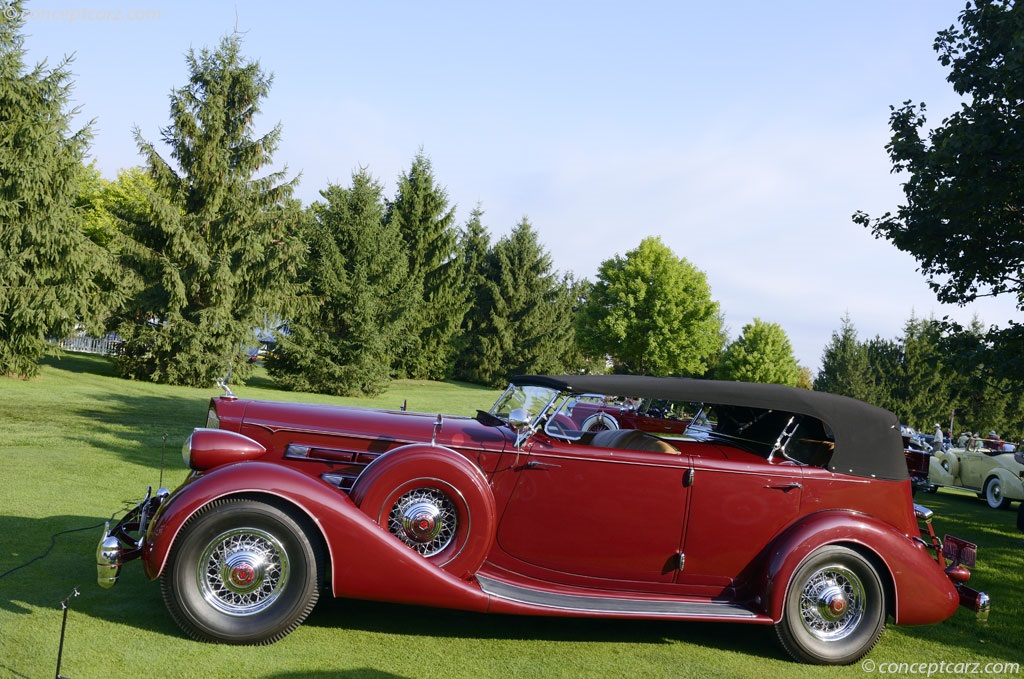 1935 Packard Twelve