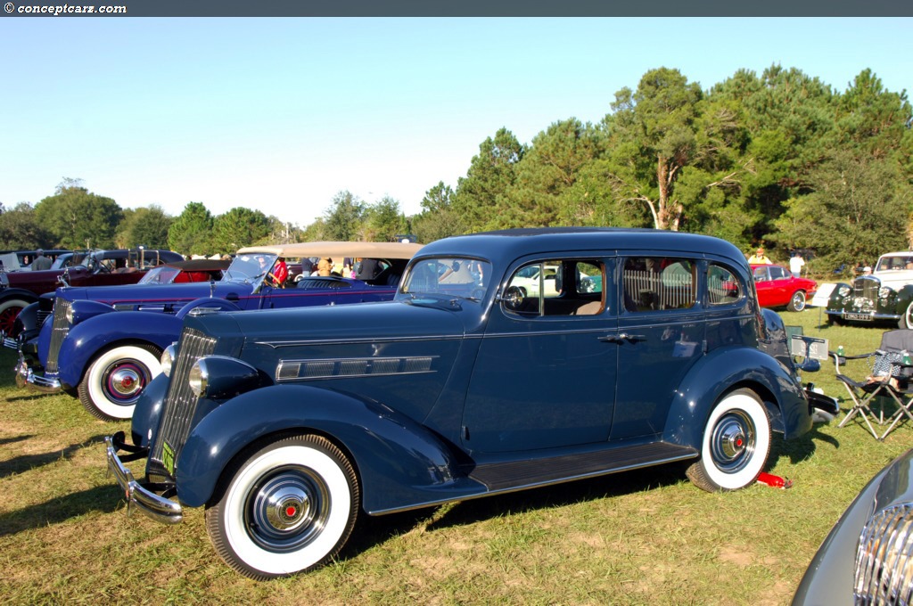 1936 Packard One Twenty