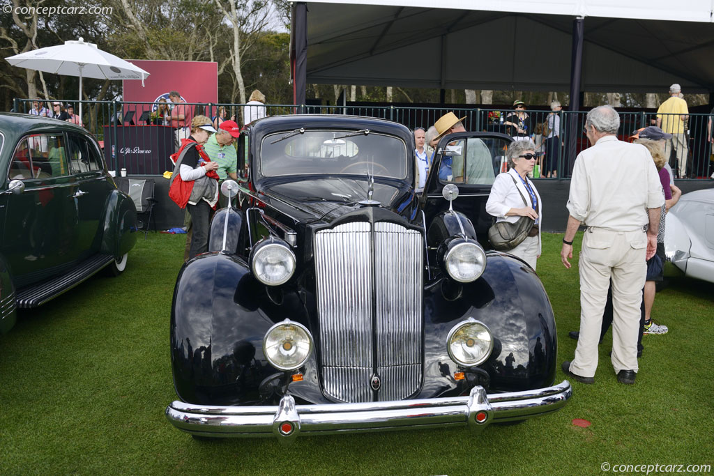 1937 Packard 1507 Twelve