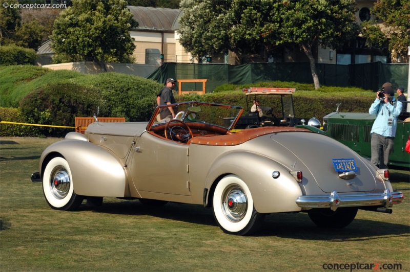 1939 Packard 1703 Super Eight