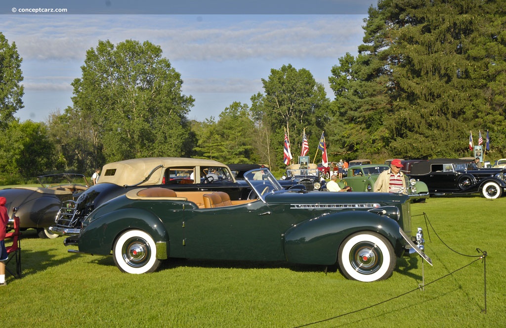 1940 Packard Super-8 One-Sixty