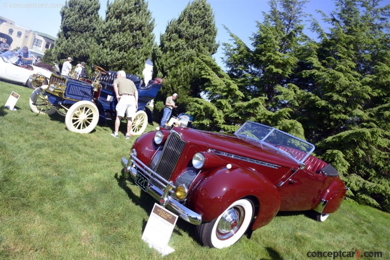 1940 Packard Custom Super-8 One-Eighty