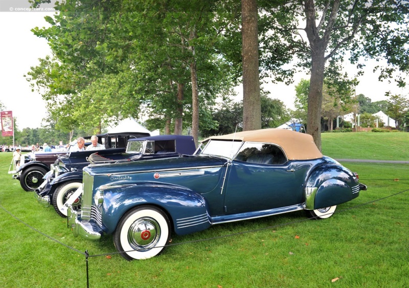 1942 Packard Super-8 One-Eighty