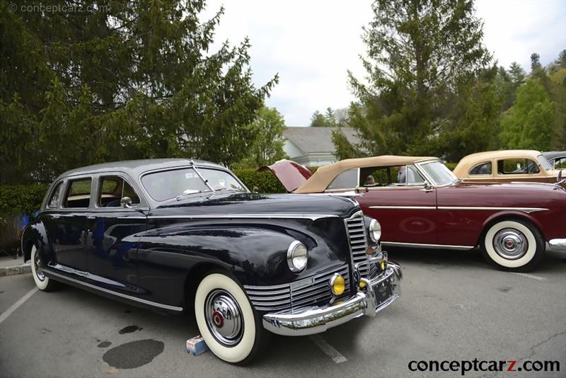 1946 Packard Custom Super Clipper Eight vehicle information