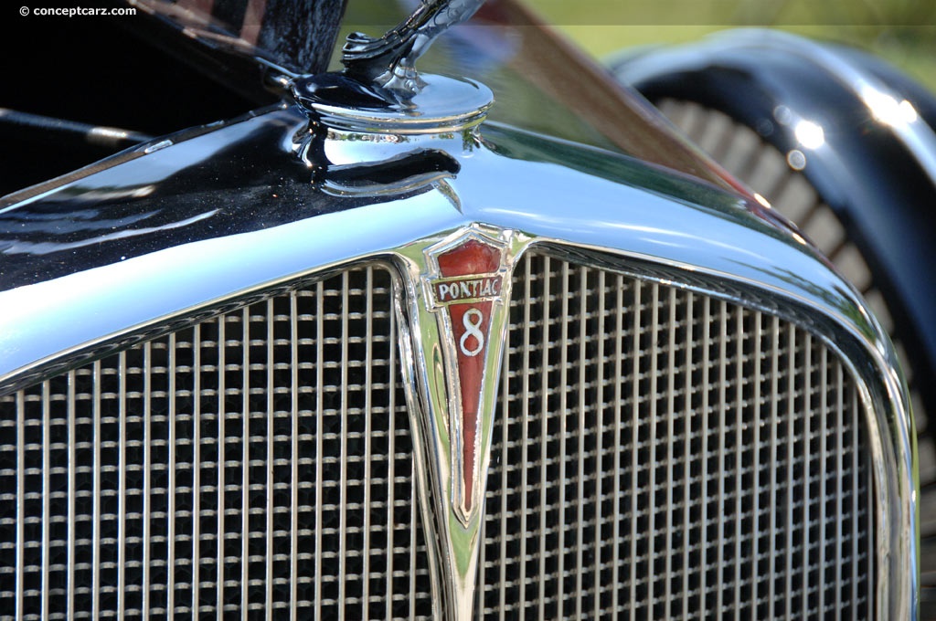 1932 Pontiac Series 302