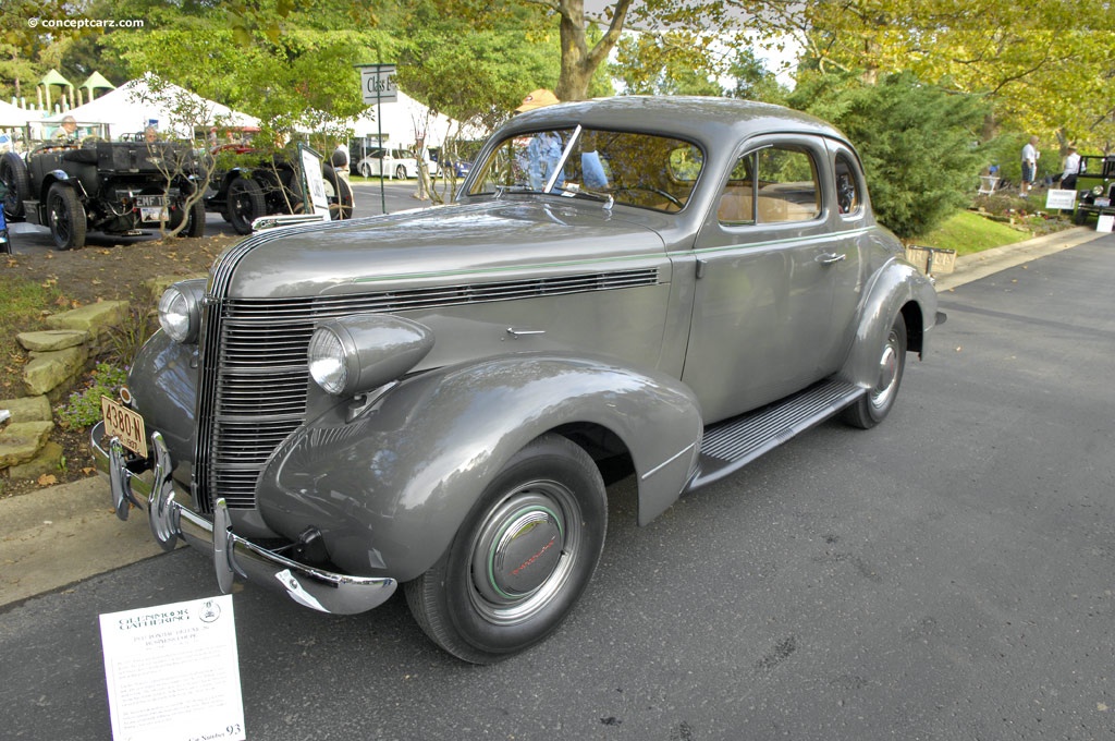 1937 Pontiac Deluxe Six