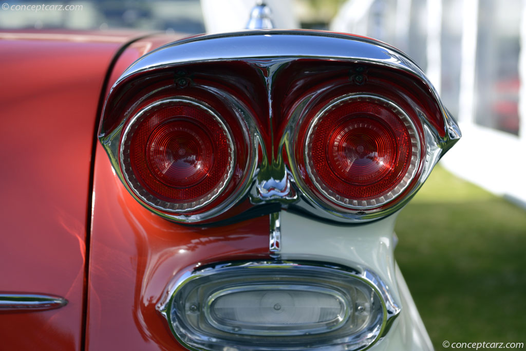 1958 Pontiac Bonneville Series 25