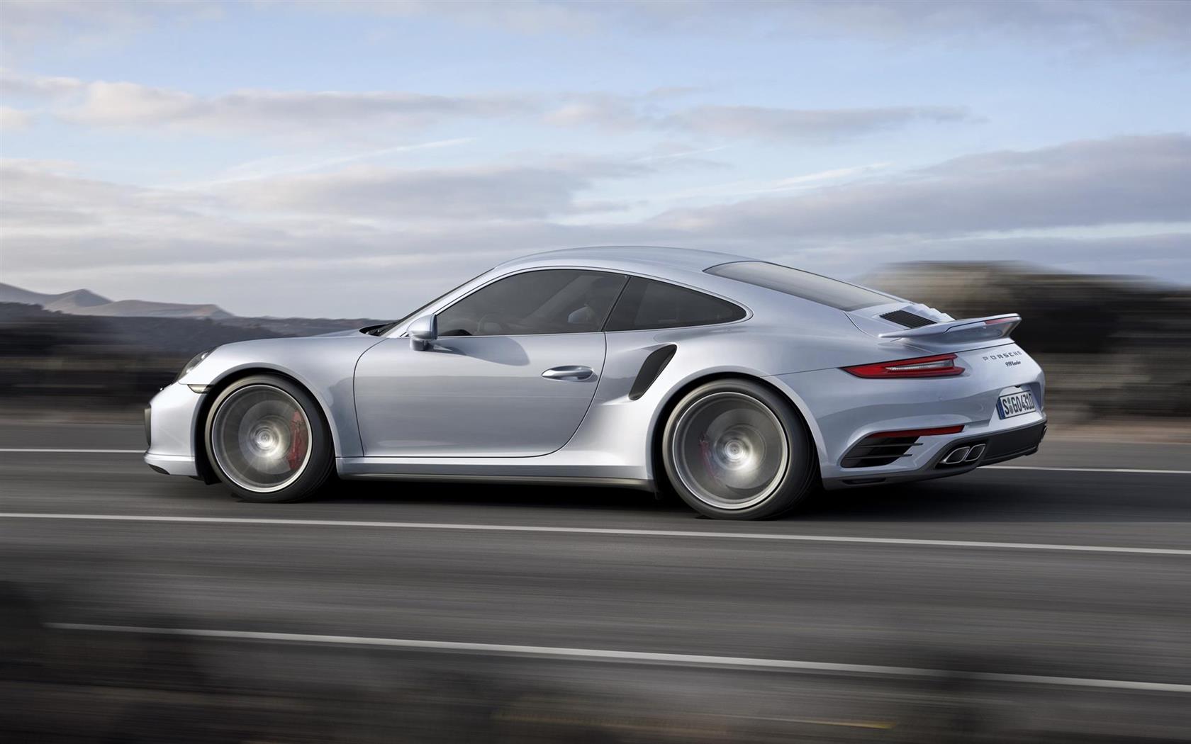 2017 Porsche 911 Turbo