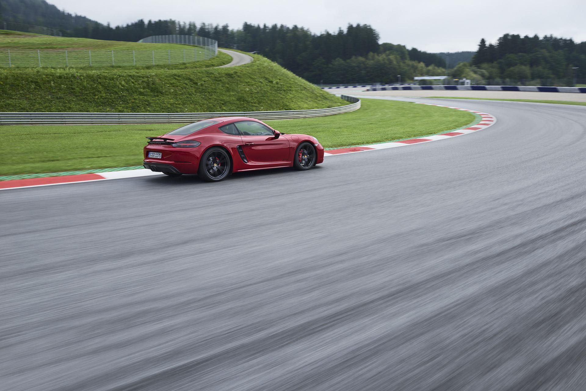 2018 Porsche 718 Cayman GTS