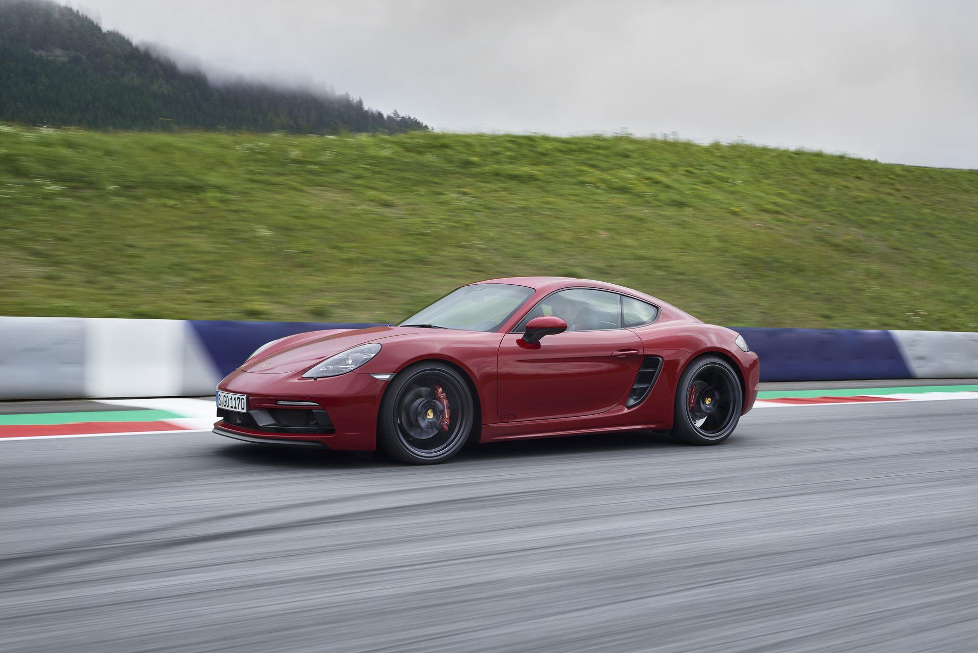 2018 Porsche 718 Cayman GTS