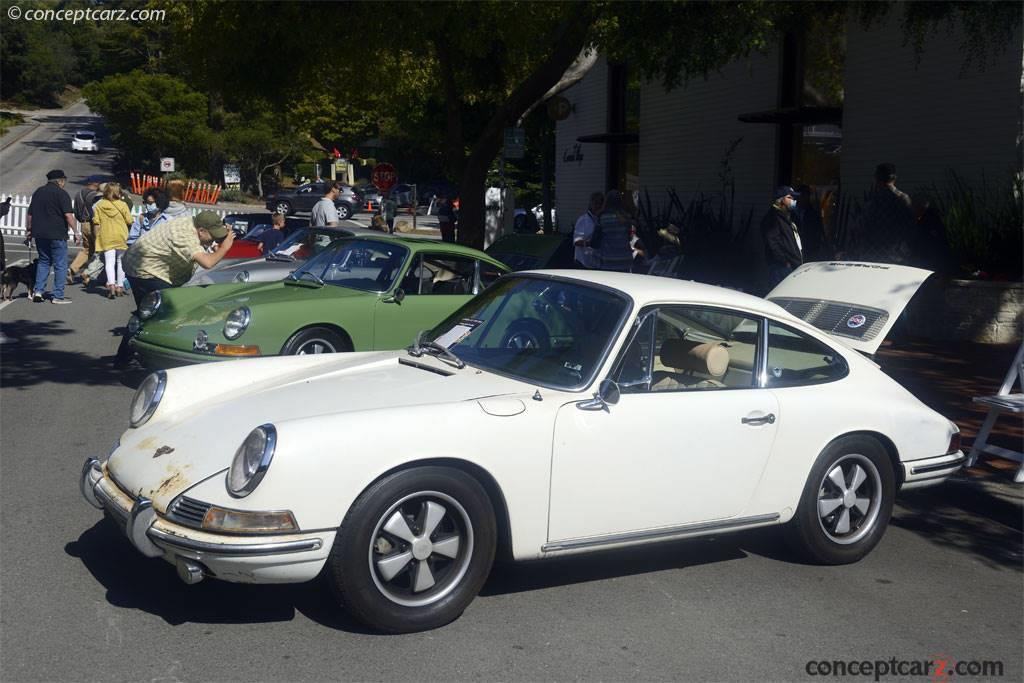 1966 Porsche 912 background image