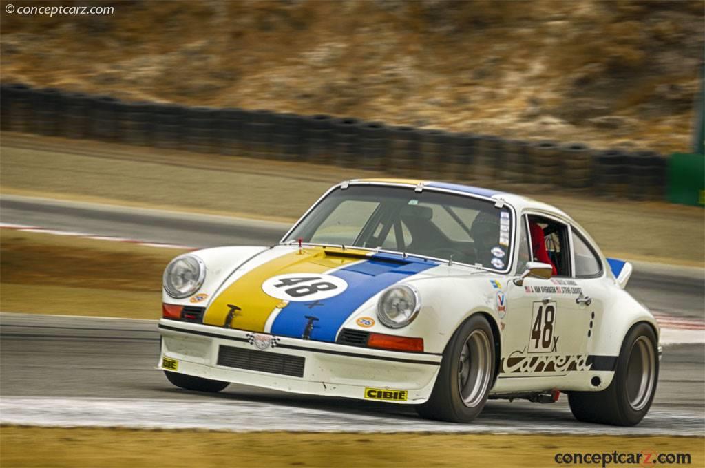 1972 Porsche 911 RSR background image