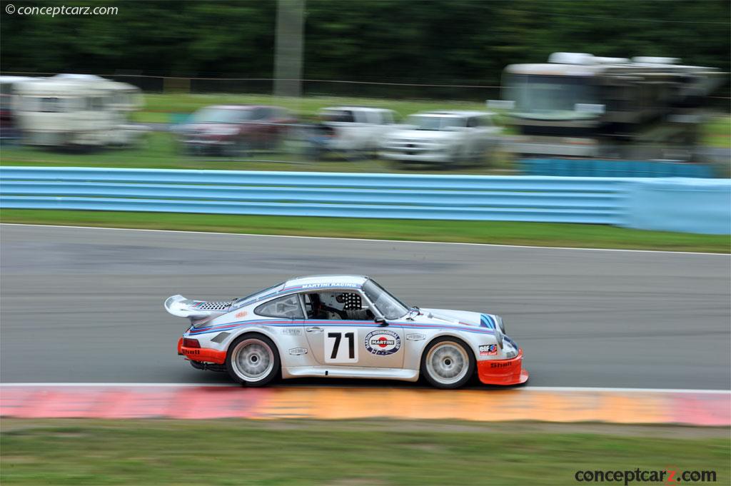 1973 Porsche 911 RSR background image
