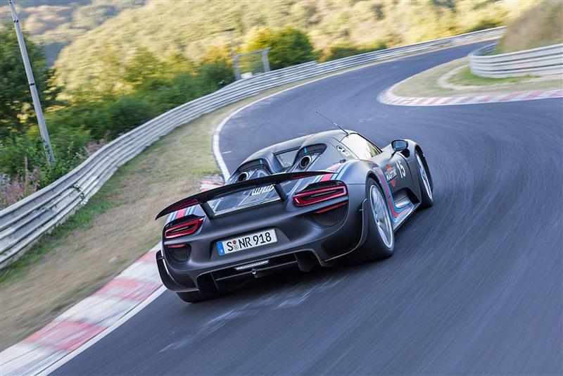 2014 Porsche 918 Spyder