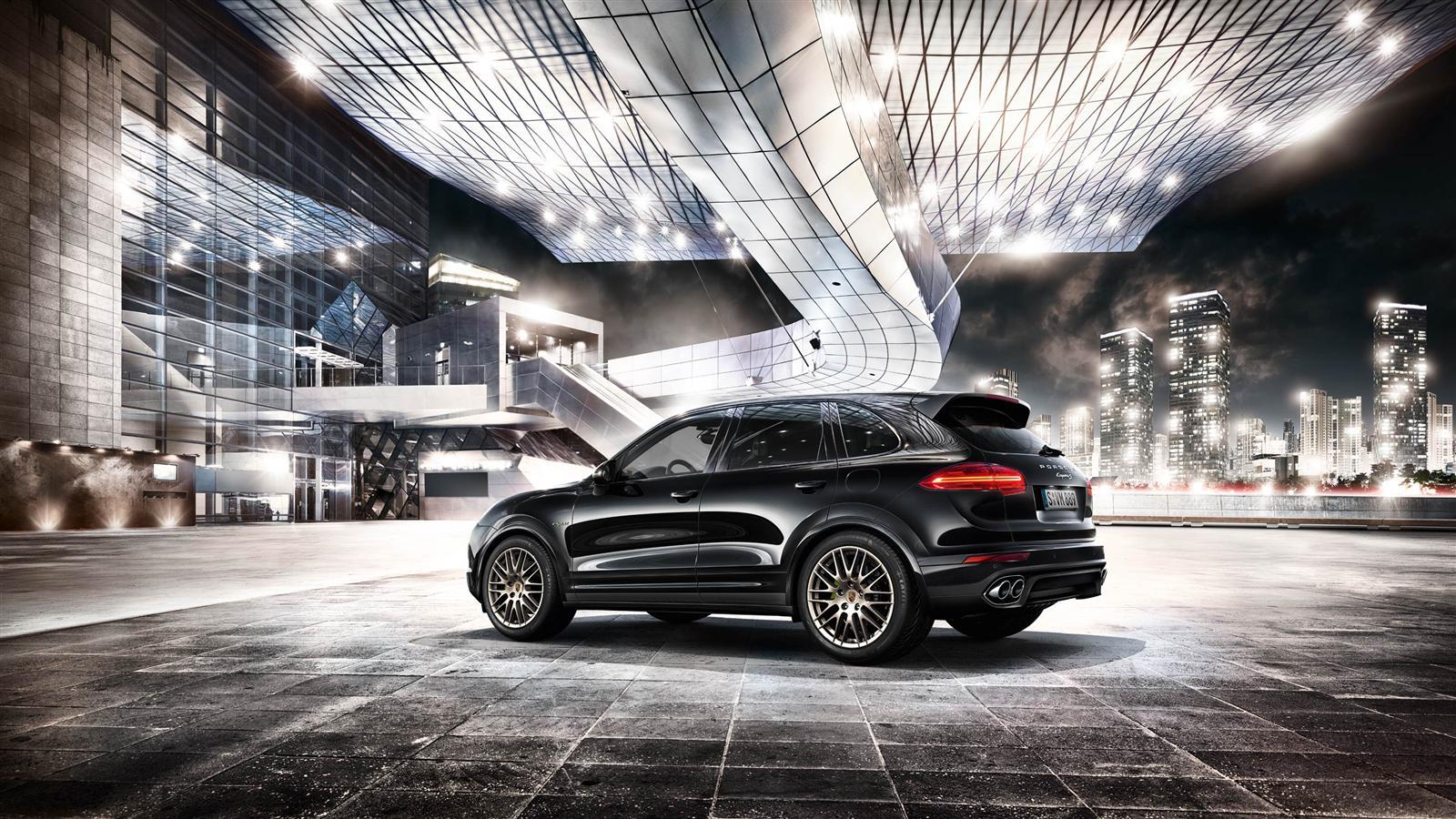 Красный Porsche Cayenne загрузить