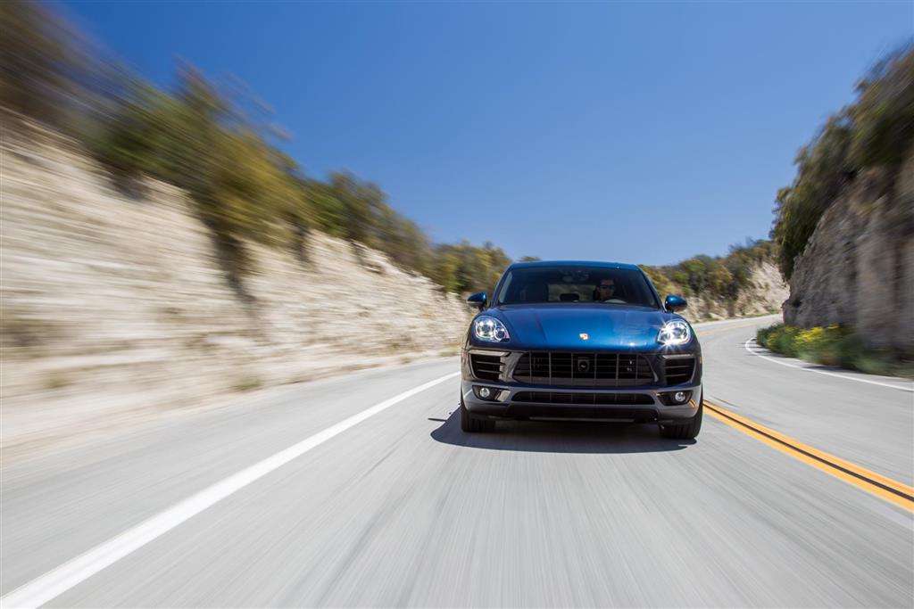 2016 Porsche Macan