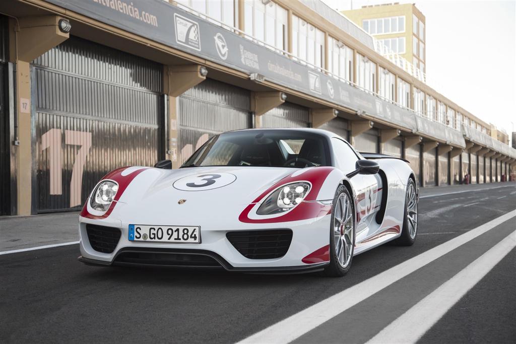 2015 Porsche 918 Spyder