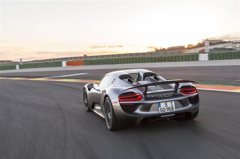 2015 Porsche 918 Spyder