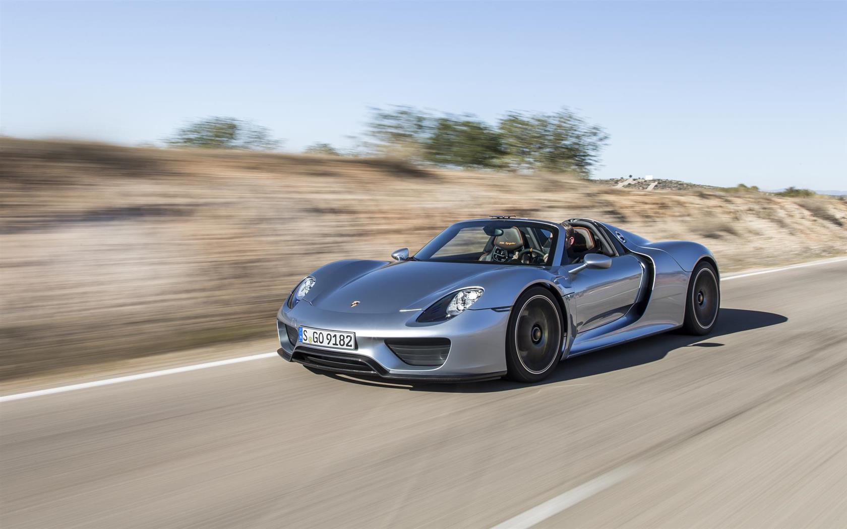 2016 Porsche 918 Spyder