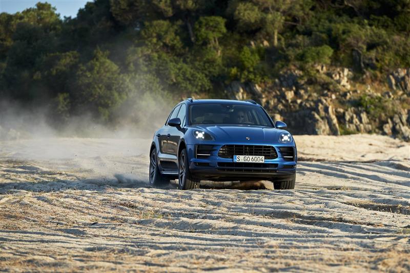 2020 Porsche Macan