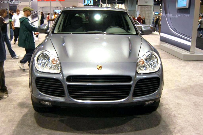 2004 Porsche Cayenne