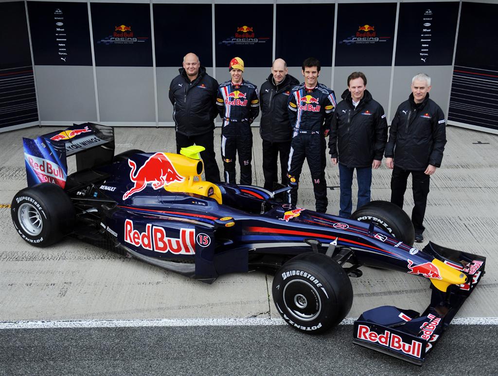 Red Bull RB5 Renault Image. Photo 24 of 37