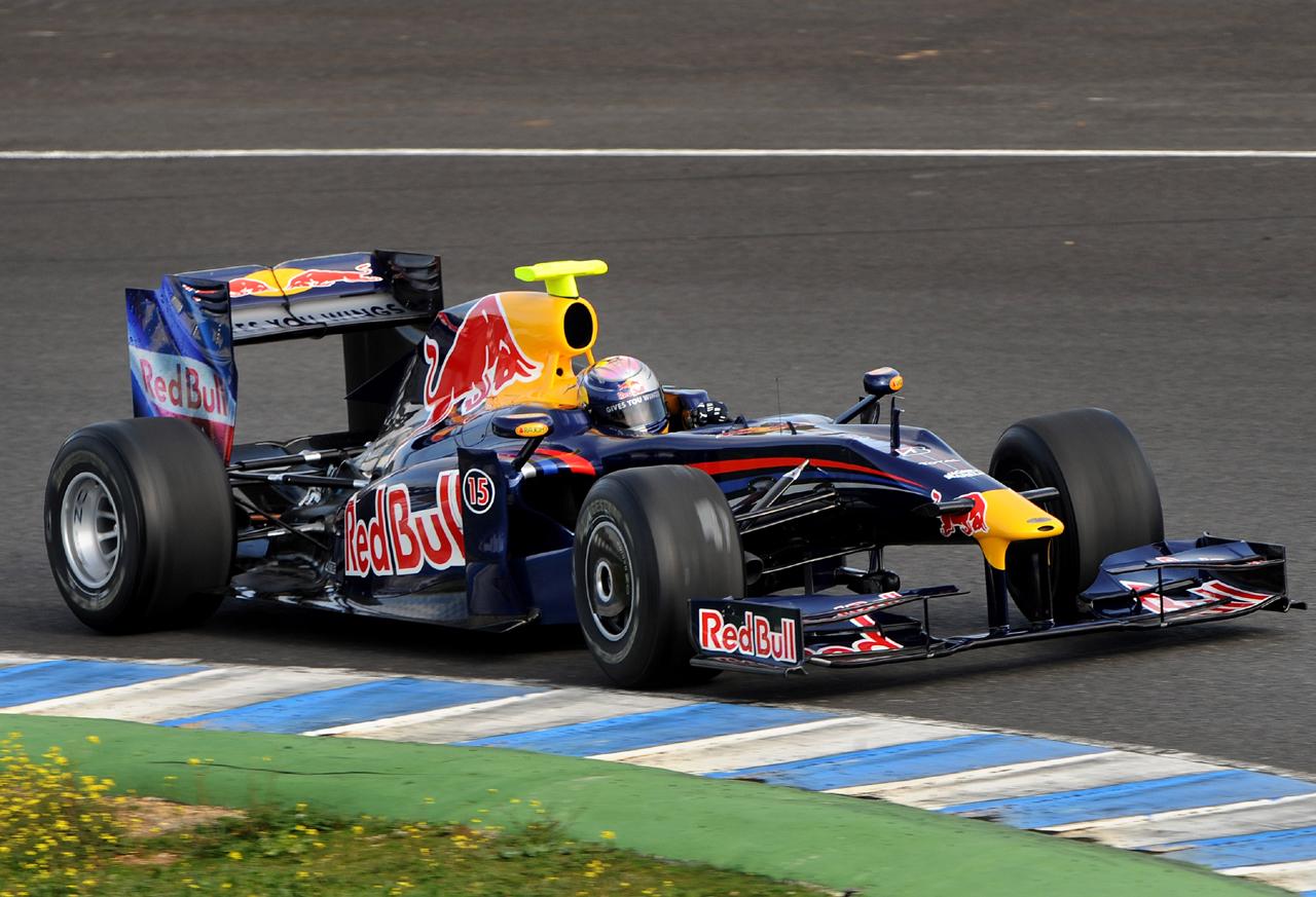 2009 Red Bull RB5 Renault Image. Photo 5 of 37