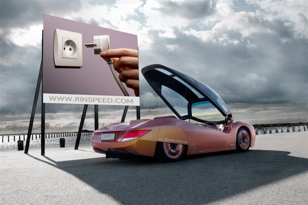 2009 Rinspeed iChange Concept