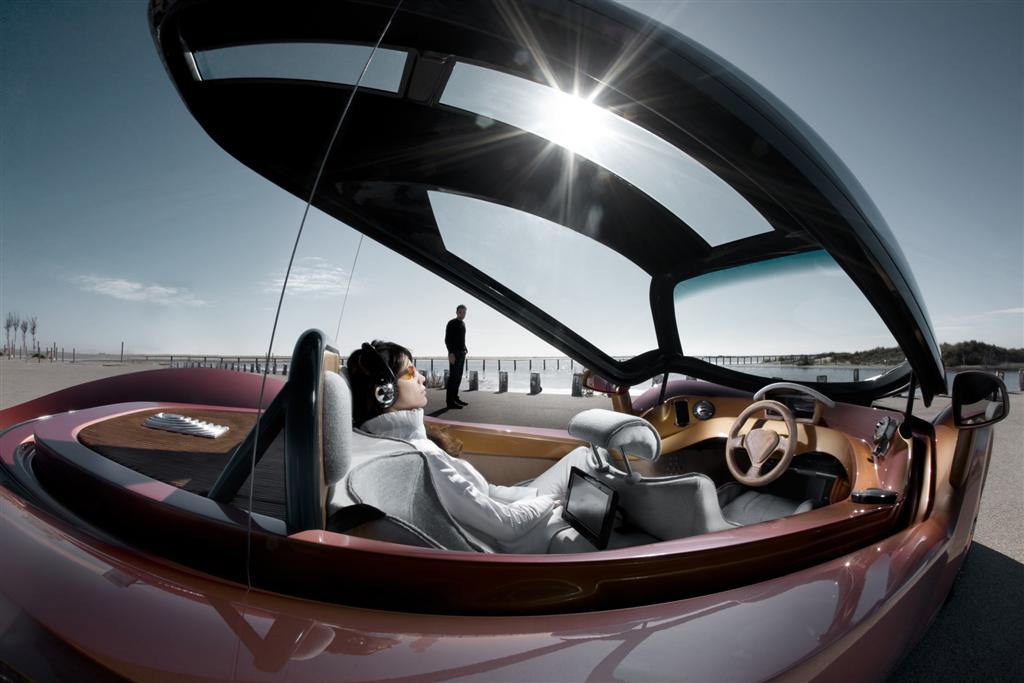 2009 Rinspeed iChange Concept