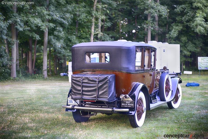 1925 Rolls-Royce Silver Ghost vehicle information
