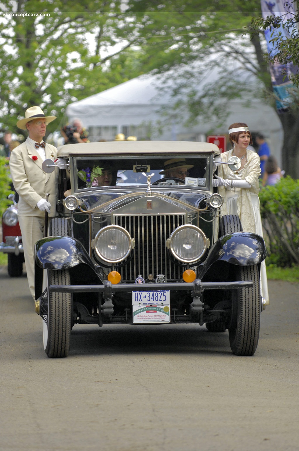 1928 Rolls-Royce Phantom I background image