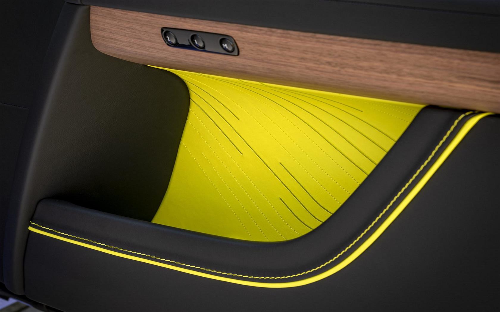 2024 Rolls-Royce Ghost Extended Expressionism