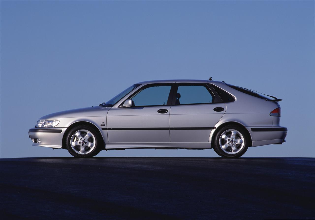 Saab 9-3 Hatchback: Models, Generations and Details