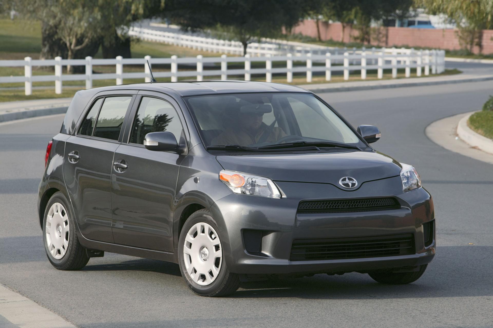 2010 Scion xD