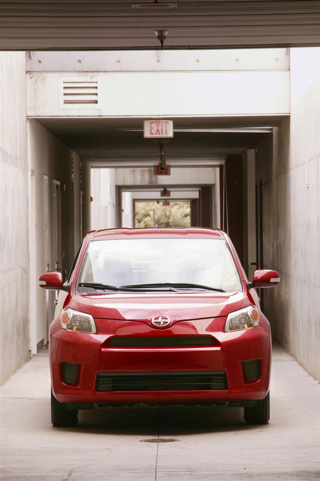 2010 Scion xD