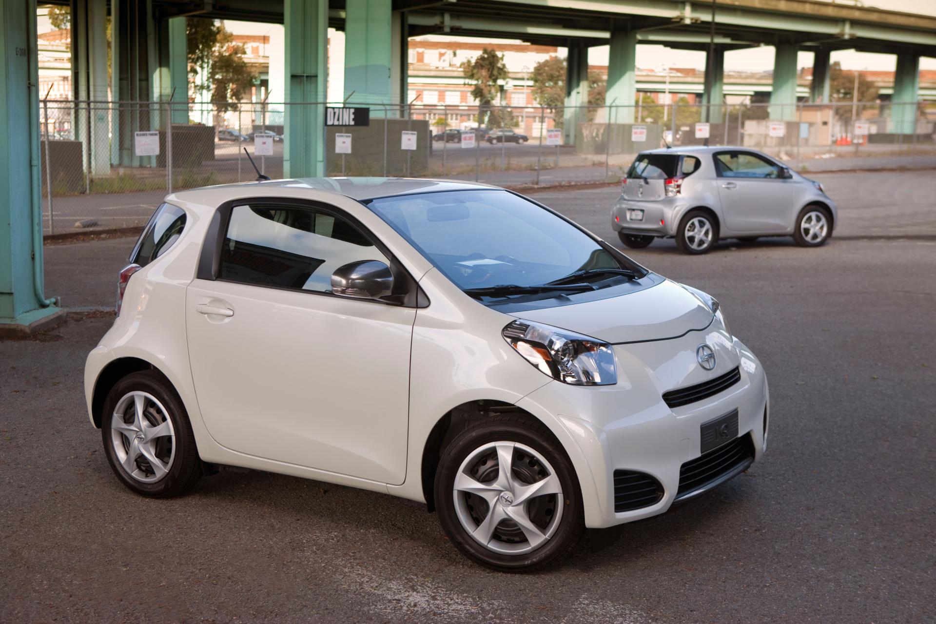 2013 Scion iQ