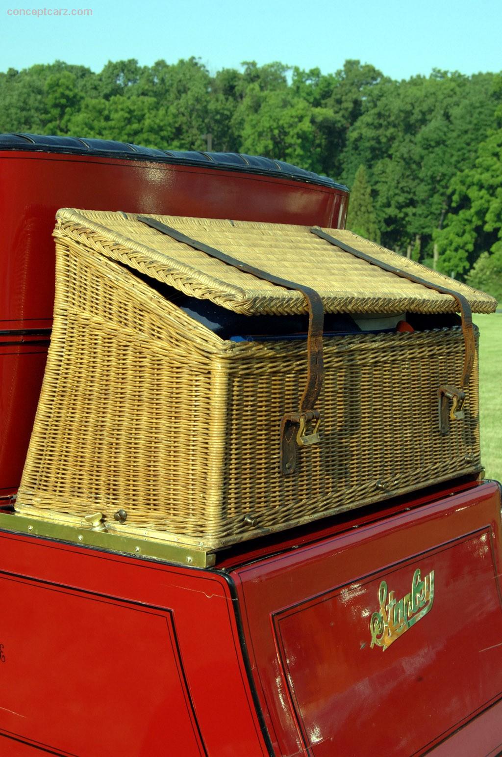 1903 Stanley Steamer Model C