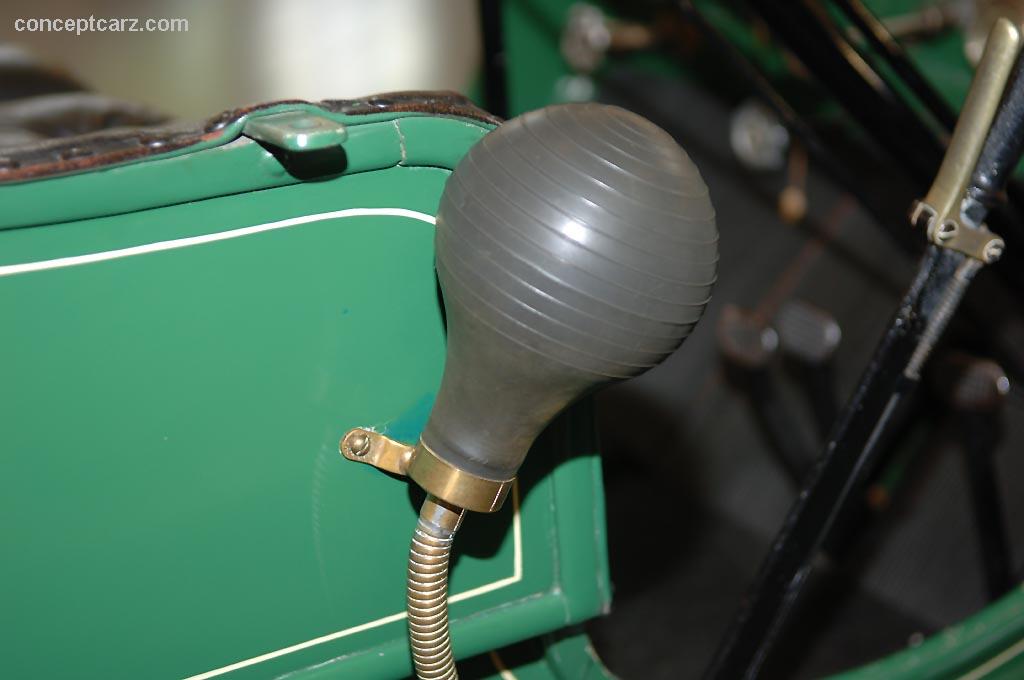 1910 Stanley Model 60 photo