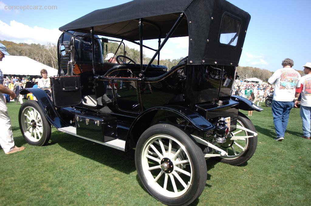1913 Stanley Steamer Model 65