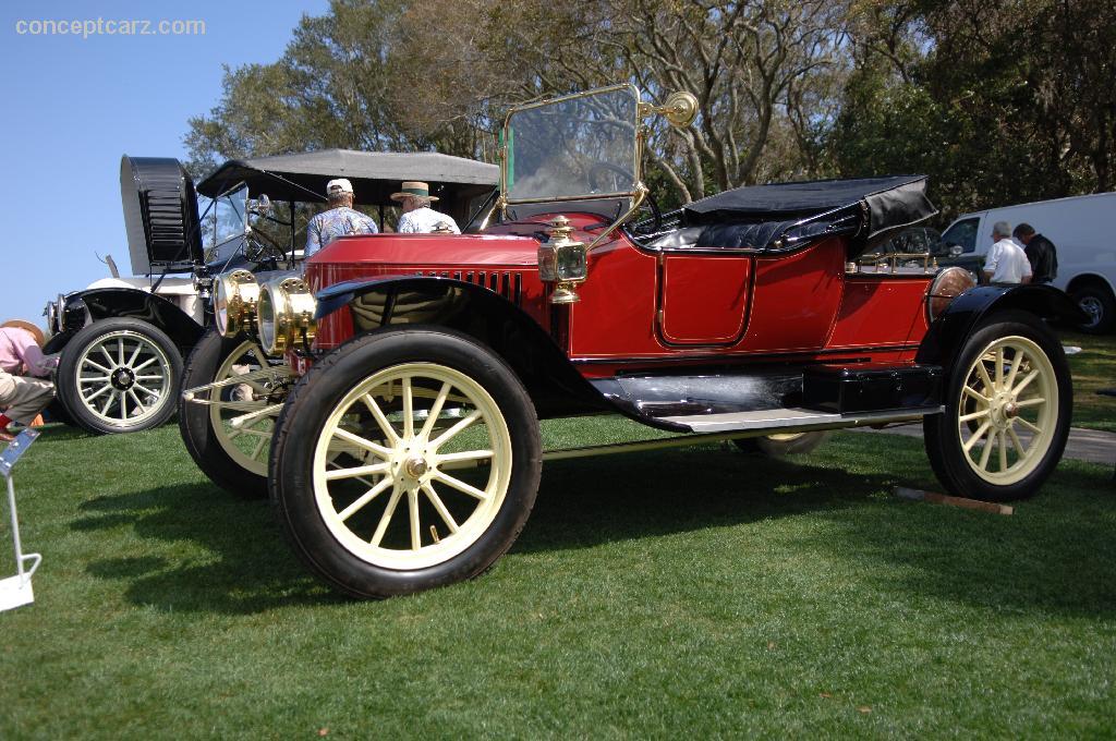 1913 Stanley Steamer Model 64
