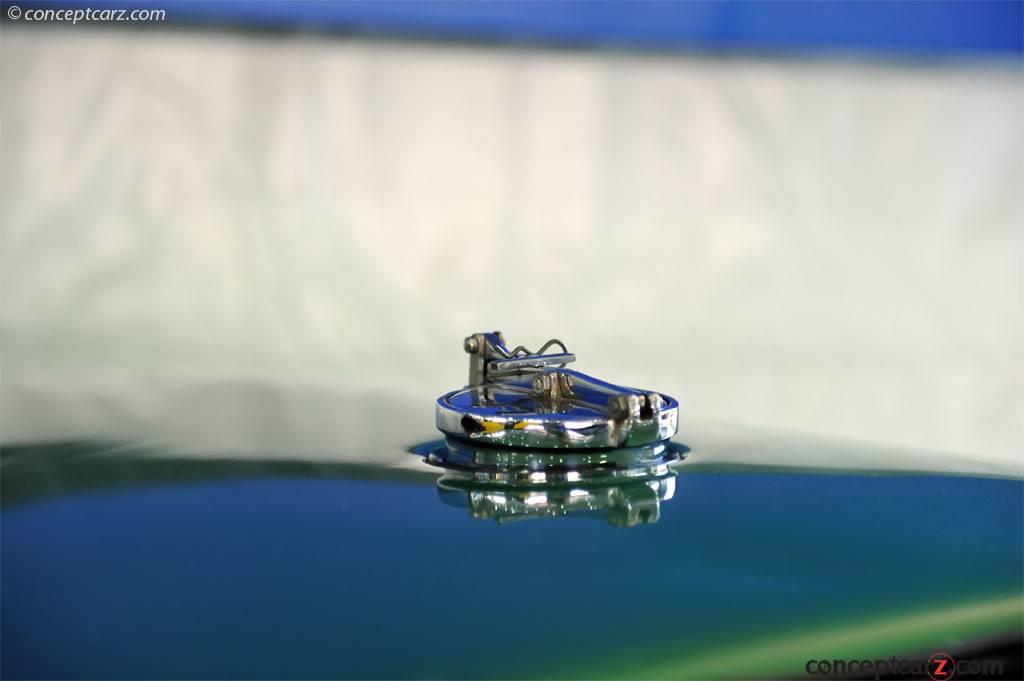 1931 Studebaker Rigling Hunt Special background image