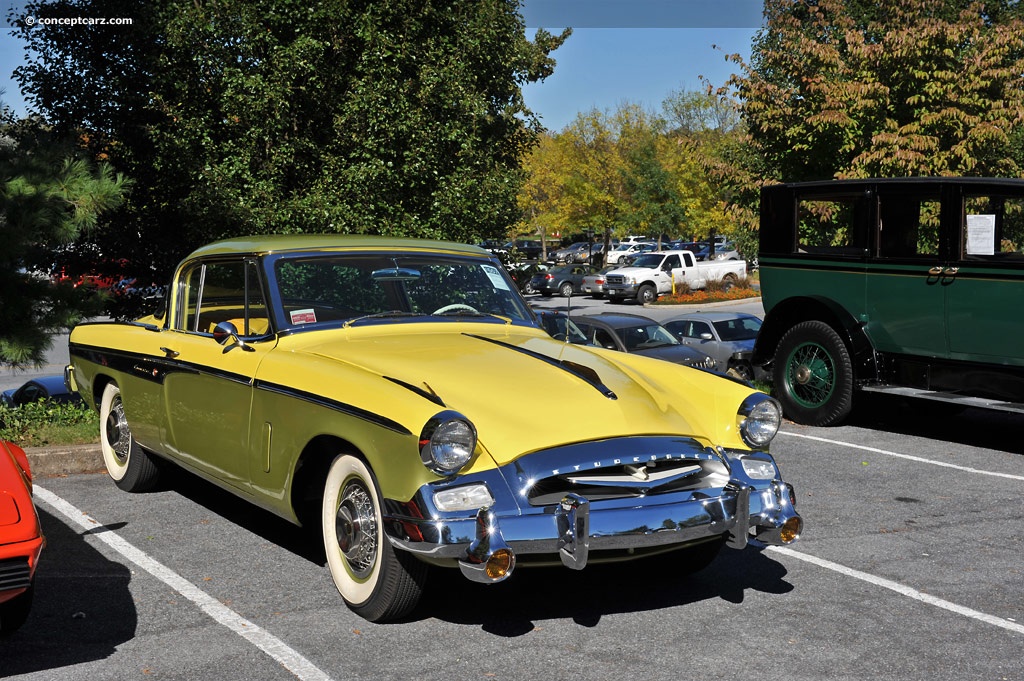 1955 Studebaker President background image