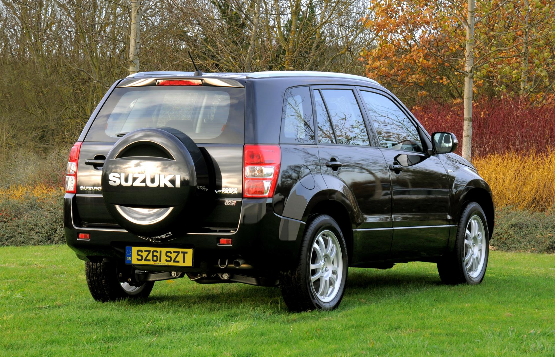 2012 Suzuki Grand Vitara SZ-T Special Edition