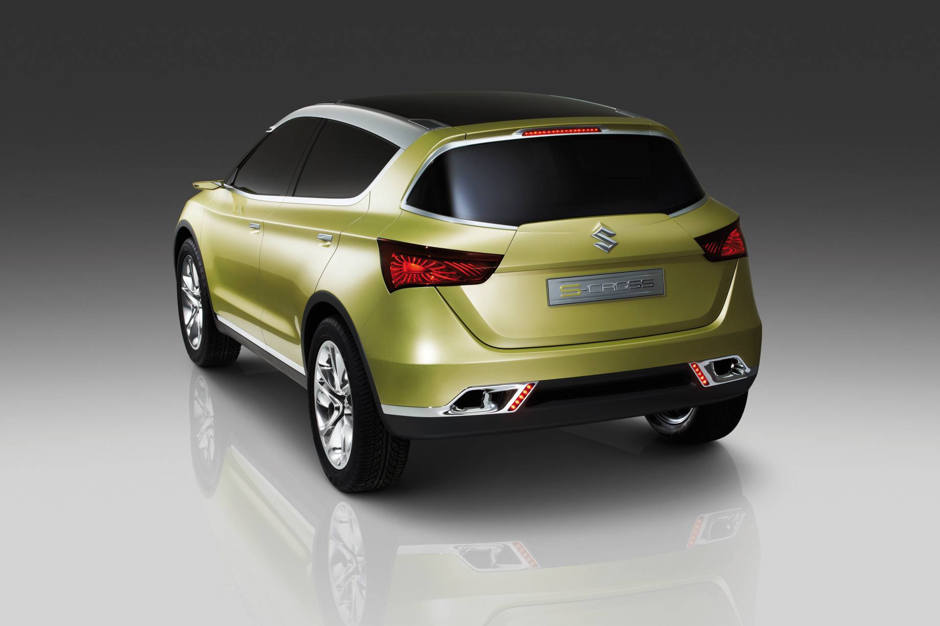 2013 Suzuki S-Cross Concept