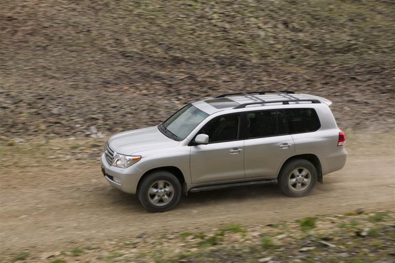 2011 Toyota Land Cruiser