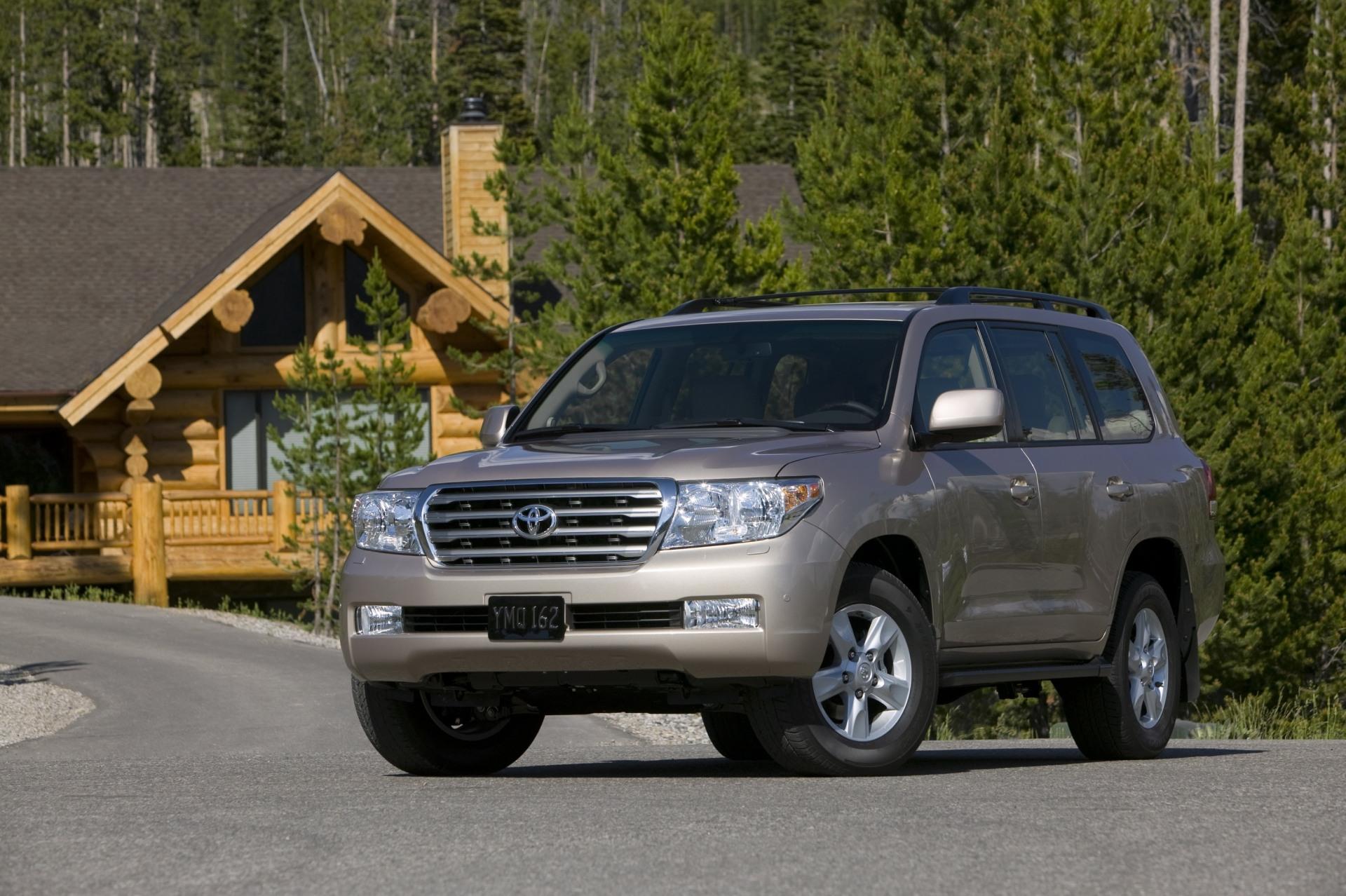 2011 Toyota Land Cruiser