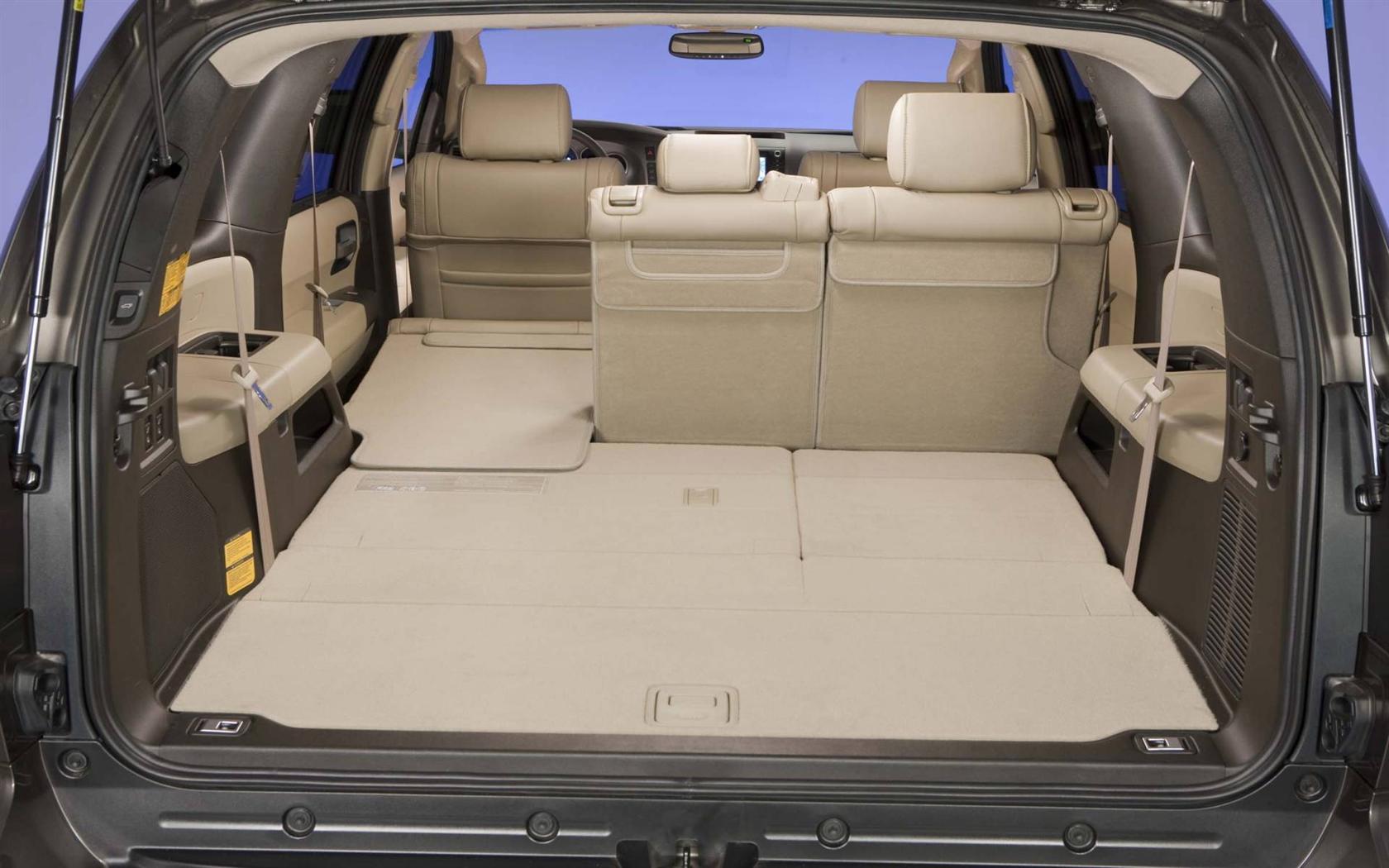 2013 Toyota Sequoia