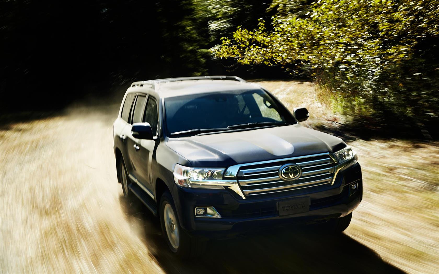 2016 Toyota Land Cruiser