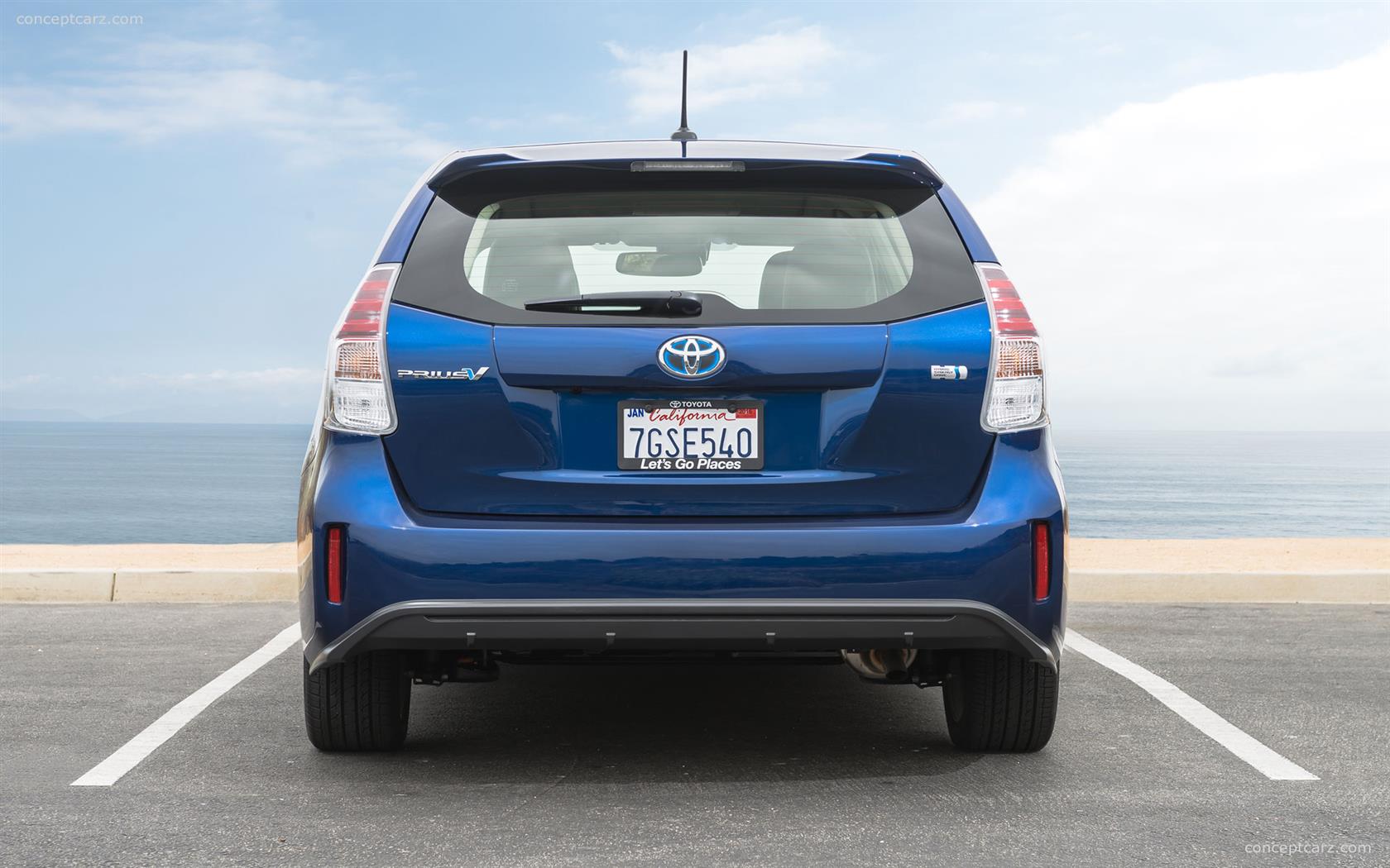 2017 Toyota Prius v